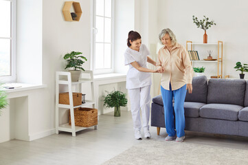 Recuperación postoperatoria guiada y efectiva.